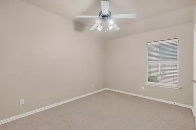 5452 Brazoria Drive, Grand Prairie, TX 75052 - Photo 18