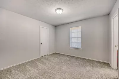 200 Connie Drive, DeSoto, TX 75115 - Photo 18