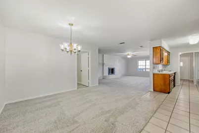 200 Connie Drive, DeSoto, TX 75115 - Photo 10