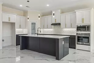 603 SW 15th St, Grand Prairie, TX 75051 - Photo 10