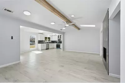 1813 Crockett Street, Garland, TX 75042 - Photo 4