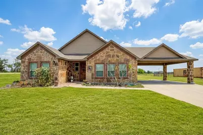 231 Orduna Street, Trenton, TX 75490 - Photo 1