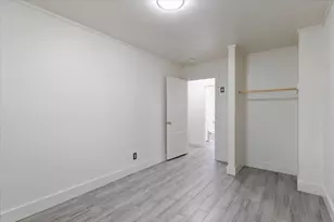 716 N Cummings Dr, Alvarado, TX 76009 - Photo 14