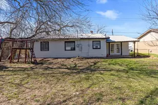 716 N Cummings Dr, Alvarado, TX 76009 - Photo 22