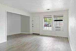 716 N Cummings Dr, Alvarado, TX 76009 - Photo 4