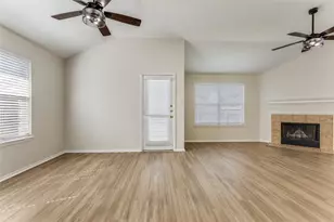 8113 Ruse Springs Ln, Fort Worth, TX 76131 - Photo 4