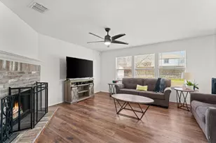 2600 Hidden Valley Dr, McKinney, TX 75071 - Photo 8