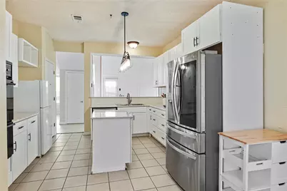 2123 Daniel Way, Carrollton, TX 75006 - Photo 8