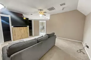 2123 Daniel Way, Carrollton, TX 75006 - Photo 14