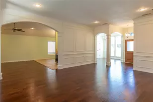 2009 Arbor Creek Dr, Carrollton, TX 75010 - Photo 16