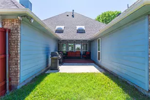 2009 Arbor Creek Dr, Carrollton, TX 75010 - Photo 34