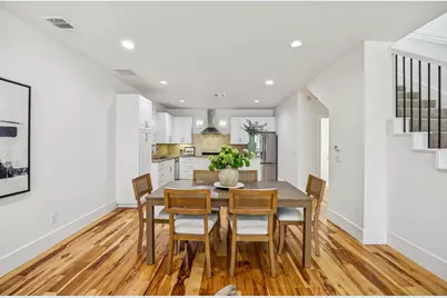 2606 Shelby Avenue #304, Dallas, TX 75219 - Photo 10