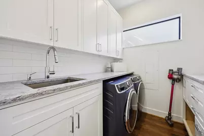 8635 San Leandro Drive, Dallas, TX 75218 - Photo 24