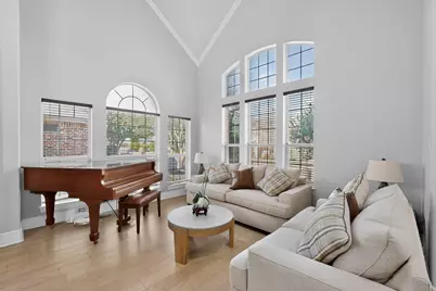 10051 Plainsman Lane, Frisco, TX 75035 - Photo 4