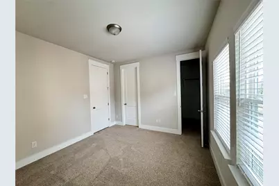 813 Meadowcrest Drive, Plano, TX 75075 - Photo 18