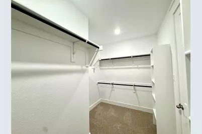 813 Meadowcrest Drive, Plano, TX 75075 - Photo 16