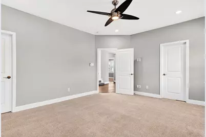 2105 Foxborough Trail, Flower Mound, TX 75028 - Photo 28