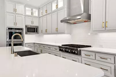 2105 Foxborough Trail, Flower Mound, TX 75028 - Photo 8