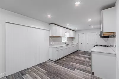 2976 Mark Twain Drive, Farmers Branch, TX 75234 - Photo 12