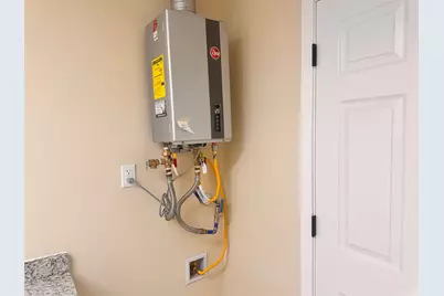 914 W Hunt Street, Sherman, TX 75092 - Photo 18