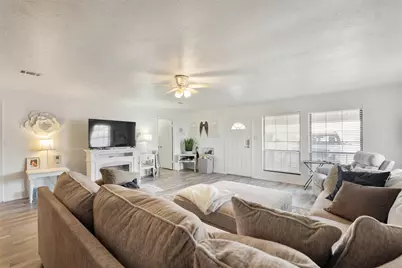 201 Colonial Circle, Athens, TX 75751 - Photo 20