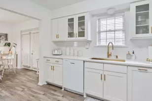 201 Colonial Cir, Athens, TX 75751 - Photo 14