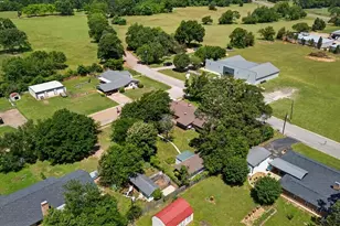 201 Colonial Cir, Athens, TX 75751 - Photo 34