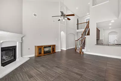 1012 Summer Lane, McKinney, TX 75071 - Photo 10