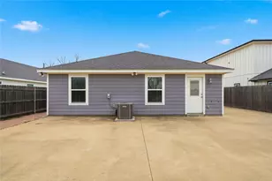 1111 Primrose Dr, Waco, TX 76706 - Photo 22