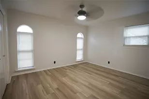 1802 Windlea Dr, Euless, TX 76040 - Photo 14