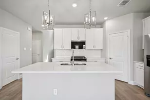 818 London Town Ln, Princeton, TX 75071 - Photo 12
