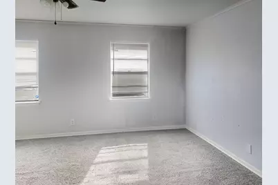 5504 Stonewall Street, Greenville, TX 75402 - Photo 14