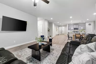 1132 Gillespie Dr, Justin, TX 76247 - Photo 4