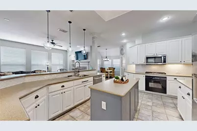 6869 Shoreview Drive, Grand Prairie, TX 75054 - Photo 14