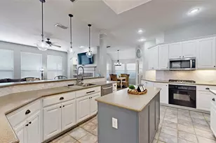 6869 Shoreview Dr, Grand Prairie, TX 75054 - Photo 14