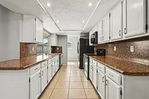 4208 Campion Ln, Fort Worth, TX 76137 - Photo 10