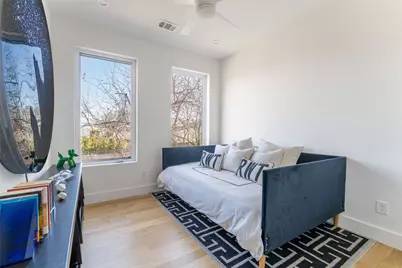 6437 Trammel Drive, Dallas, TX 75214 - Photo 32