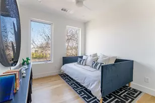 6437 Trammel Dr, Dallas, TX 75214 - Photo 32