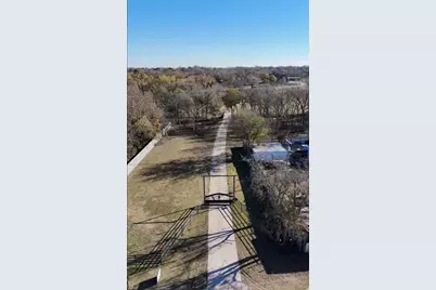 402 N Parkway Drive, Alvarado, TX 76009 - Photo 38