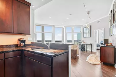 500 Throckmorton Street #3201, Fort Worth, TX 76102 - Photo 12