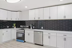 800 Wyatt St, Waxahachie, TX 75165 - Photo 6