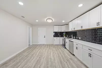 800 Wyatt Street, Waxahachie, TX 75165 - Photo 4