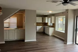 2462 Claremont Dr, Grand Prairie, TX 75052 - Photo 18