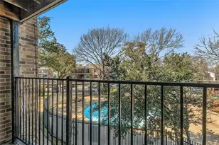 8109 Skillman St, Dallas, TX 75231 - Photo 6