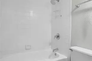 8109 Skillman St, Dallas, TX 75231 - Photo 18