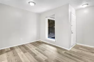 8109 Skillman St, Dallas, TX 75231 - Photo 34