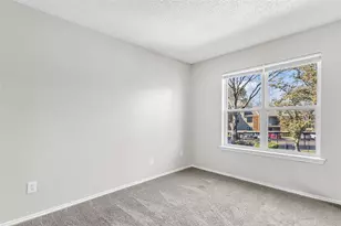 8109 Skillman St, Dallas, TX 75231 - Photo 20