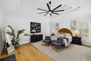 4736 Holly Tree Dr, Dallas, TX 75287 - Photo 22