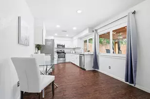 228 Wildfire Dr, Lewisville, TX 75067 - Photo 8