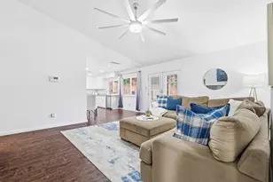 228 Wildfire Dr, Lewisville, TX 75067 - Photo 8